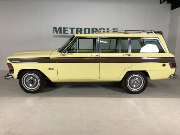 Jeep Wagoneer 1973 102912