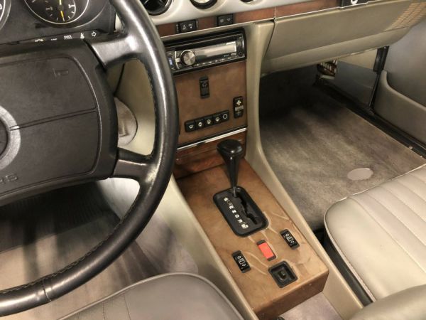 Mercedes-Benz 560 SL 1988 103008