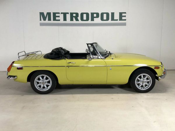 MG MGB 1975 103052