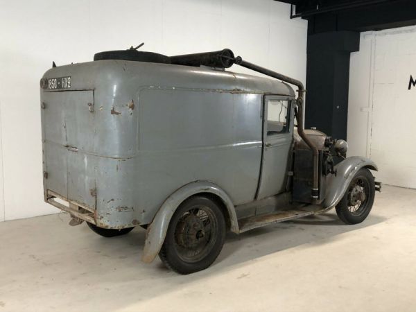 Ford Model A 1932 104694