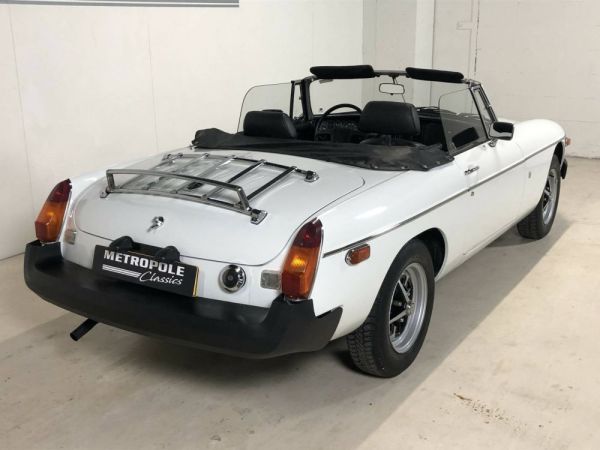 MG MGB 1977 108582