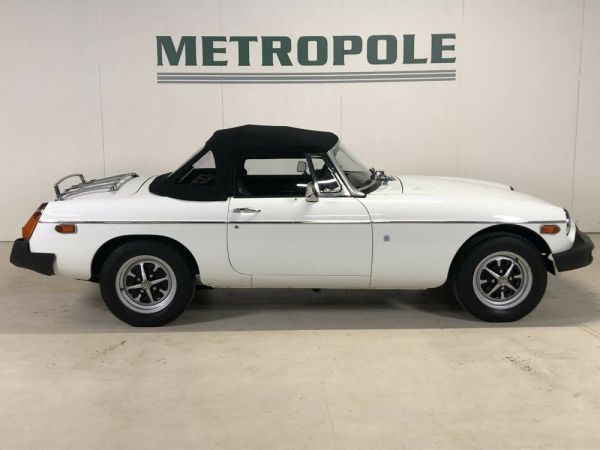 MG MGB 1977 108586