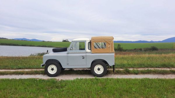 Land Rover 88 1961 34325