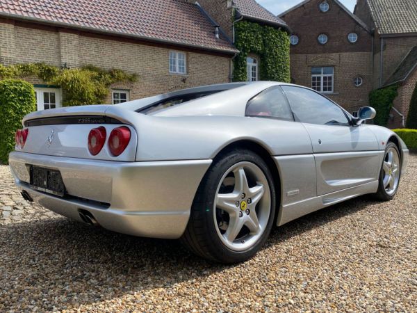 Ferrari F 355 Berlinetta 1995 68176