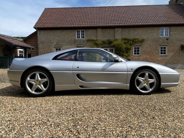 Ferrari F 355 Berlinetta 1995 68177