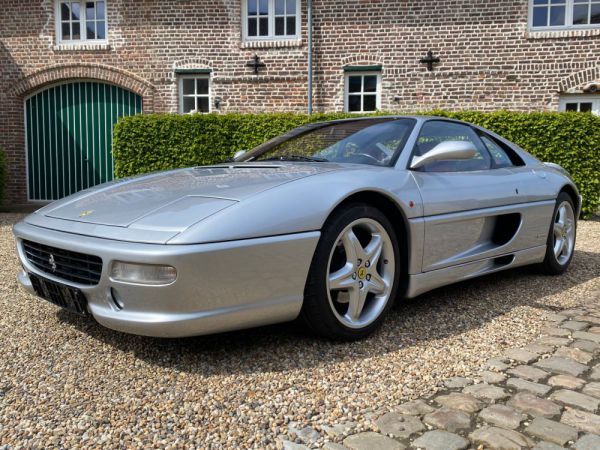 Ferrari F 355 Berlinetta 1995 68179