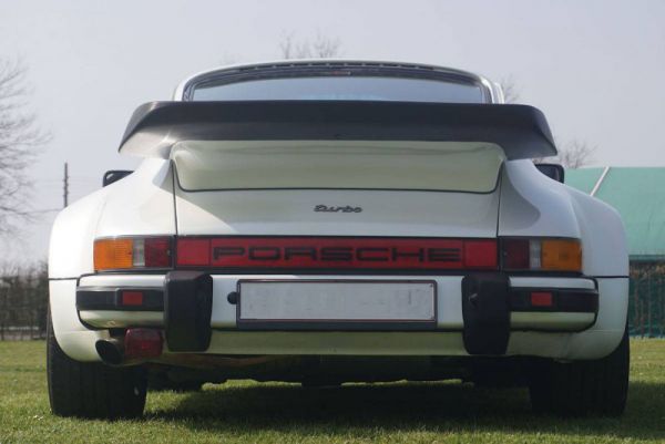 Porsche 911 Turbo 3.3 1983 103222