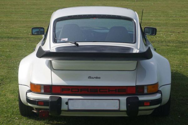 Porsche 911 Turbo 3.3 1983 103223