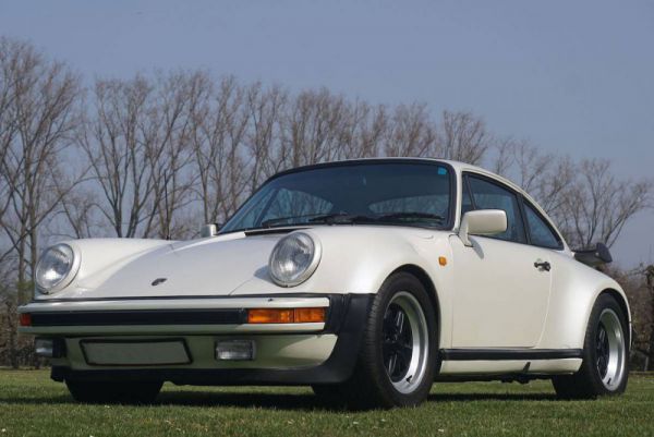 Porsche 911 Turbo 3.3 1983 103230