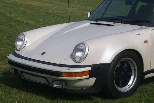 Porsche 911 Turbo 3.3 1983 103233