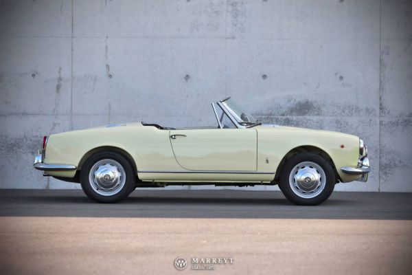 Alfa Romeo Giulia 1600 Spider 1964