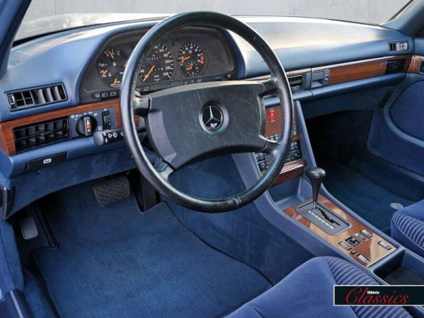 Mercedes-Benz 300 SE 1990 40662