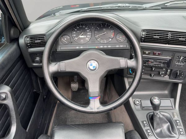 BMW 320i 1989 29870