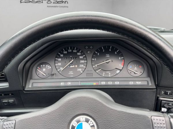 BMW 320i 1989 29871