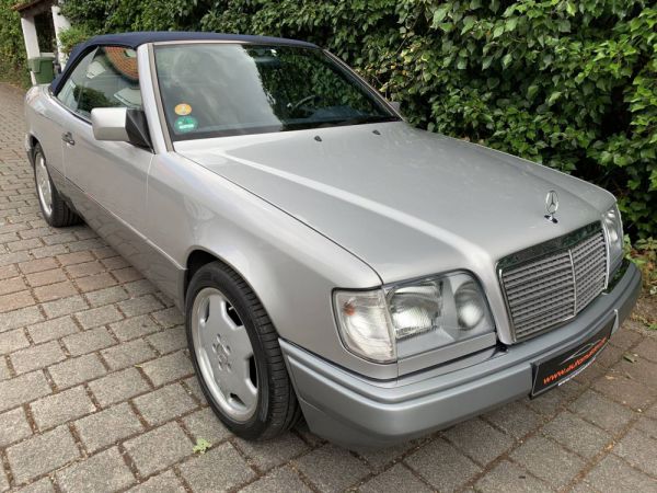 Mercedes-Benz E 200 1995 29950