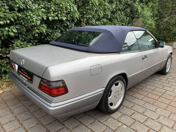 Mercedes-Benz E 200 1995 29953