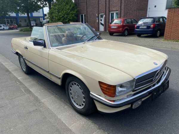 Mercedes-Benz 560 SL 1986