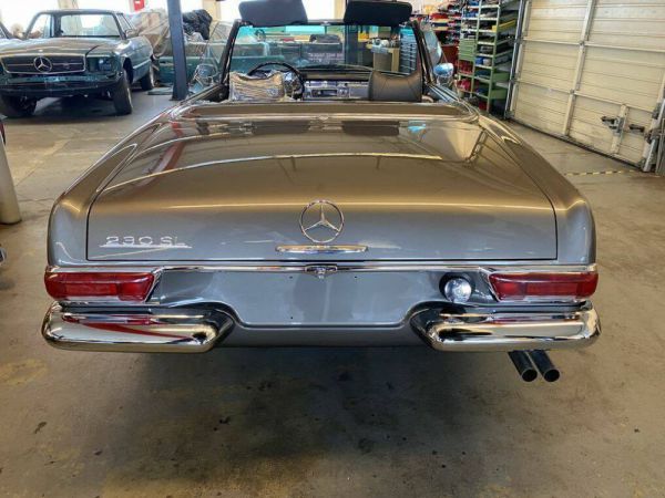 Mercedes-Benz 230 SL 1965 29425