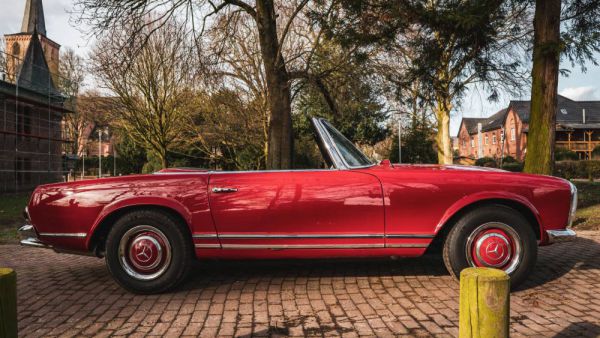 Mercedes-Benz 230 SL 1966 29485