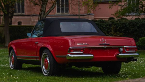 Mercedes-Benz 280 SL 1969 29514