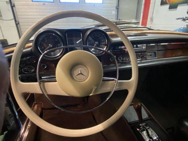 Mercedes-Benz 280 SE 3,5 1970 29523