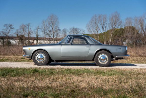 Lancia Flaminia GT 2.8 3C Touring 1964 29321