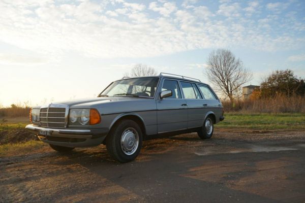 Mercedes-Benz 240 TD 1981 29348