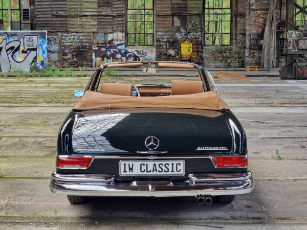 Mercedes-Benz 300 SE 1963 79130