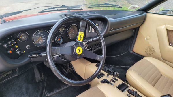 Ferrari Dino 208 GT4 1978 29192