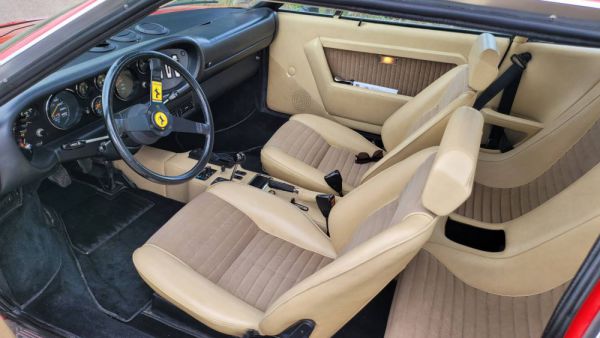 Ferrari Dino 208 GT4 1978 29195