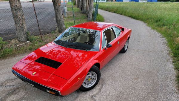 Ferrari Dino 208 GT4 1978 29203