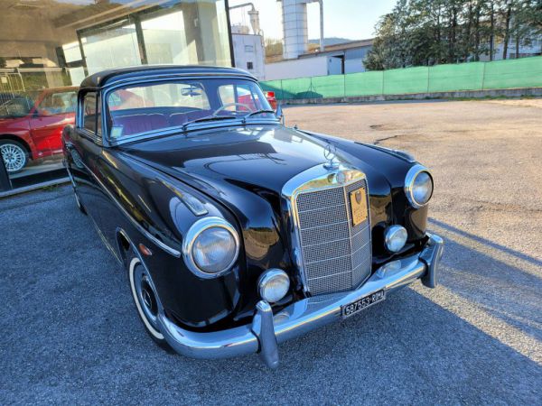 Mercedes-Benz 220 SE 1959 29246