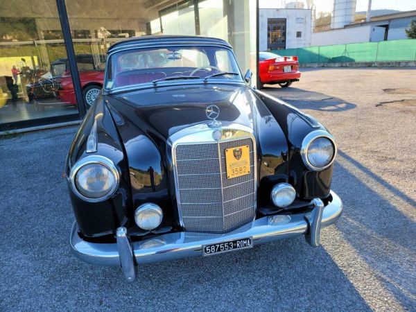 Mercedes-Benz 220 SE 1959 29247