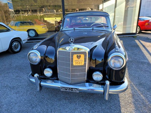 Mercedes-Benz 220 SE 1959 29248