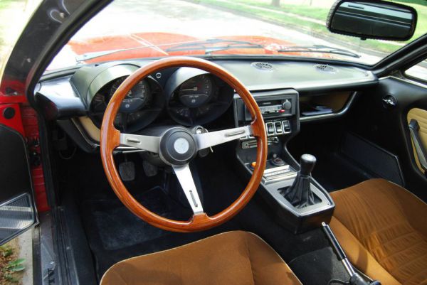 Alfa Romeo Montreal 1975 29157