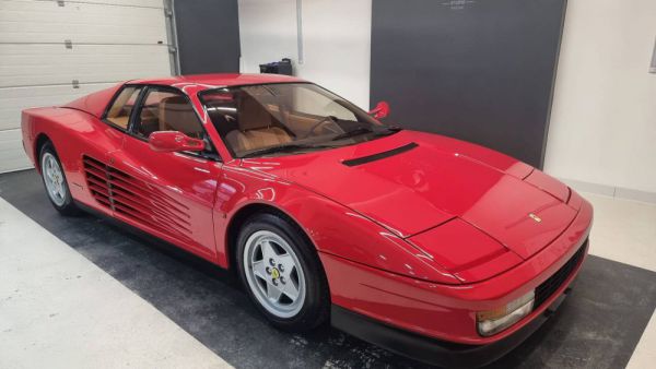 Ferrari Testarossa 1990 29123