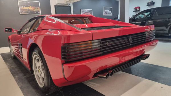 Ferrari Testarossa 1990 29126