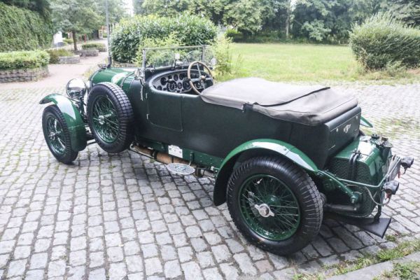 Bentley 4 1/2 Litre 1936 26146