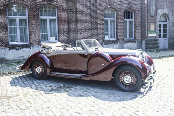 Lagonda V12 DHC 1939 26229