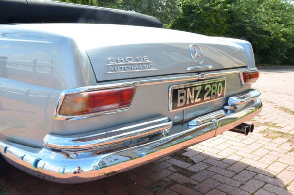 Mercedes-Benz 280 SE 1969 25555