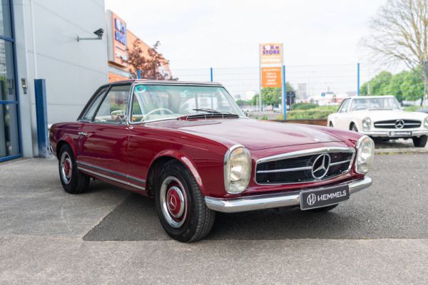 Mercedes-Benz 230 SL 1965 25561