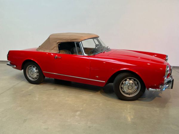 Alfa Romeo 2600 Spider 1964 25449