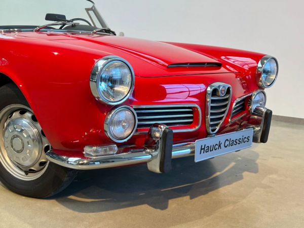 Alfa Romeo 2600 Spider 1964 25461