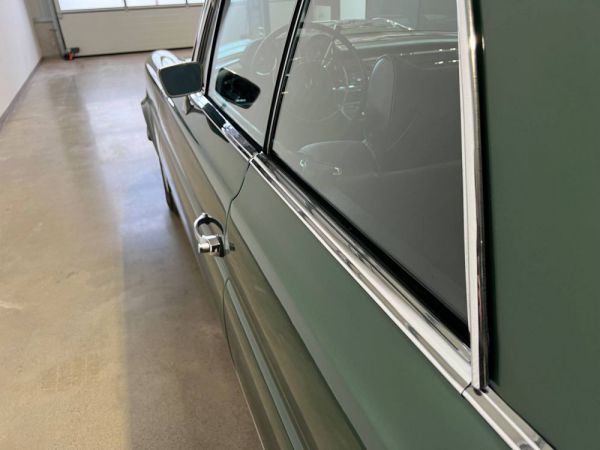 Mercedes-Benz 280 SE 3,5 1969 25483