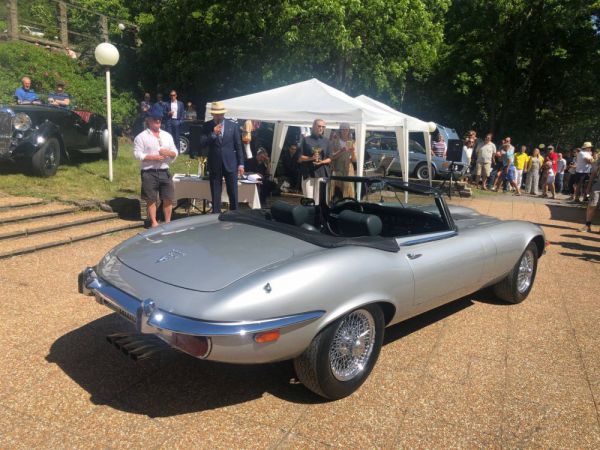 Jaguar E-Type V12 1973 25338