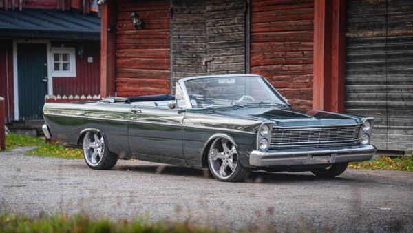 Ford Galaxie 500 1965 83507