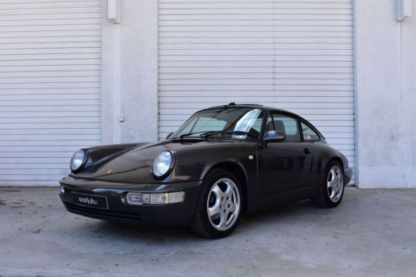 Porsche 911 Carrera 4 1991 16444