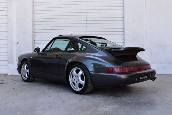 Porsche 911 Carrera 4 1991 16446