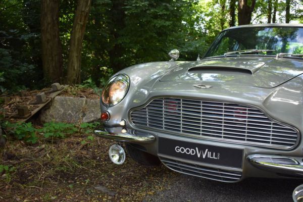 Aston Martin DB 6 Vantage 1966 69973