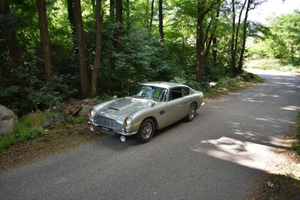 Aston Martin DB 6 Vantage 1966 69980